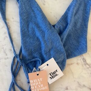 NWT* Tiger Mist (S) Blue Halter Top
Never worn